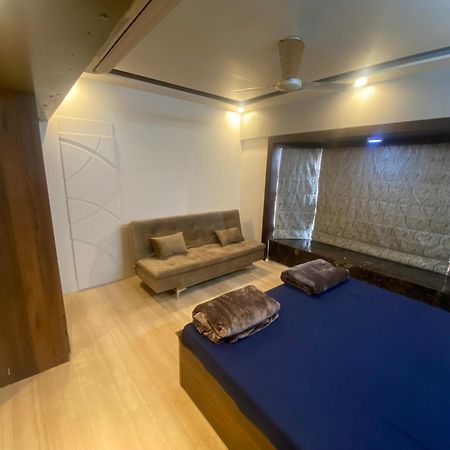 Bandra'S Prime Luxurious 2 Bhk Apartment Mumbai Bagian luar foto