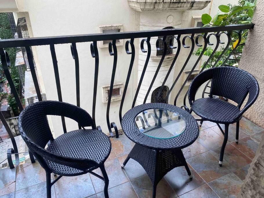 Bandra'S Prime Luxurious 2 Bhk Apartment Mumbai Bagian luar foto